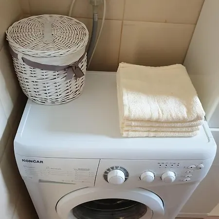 Marla Apartman *